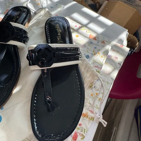 J. McLaughlin Black and Cream Women's Sandals - Picture 4 of 8